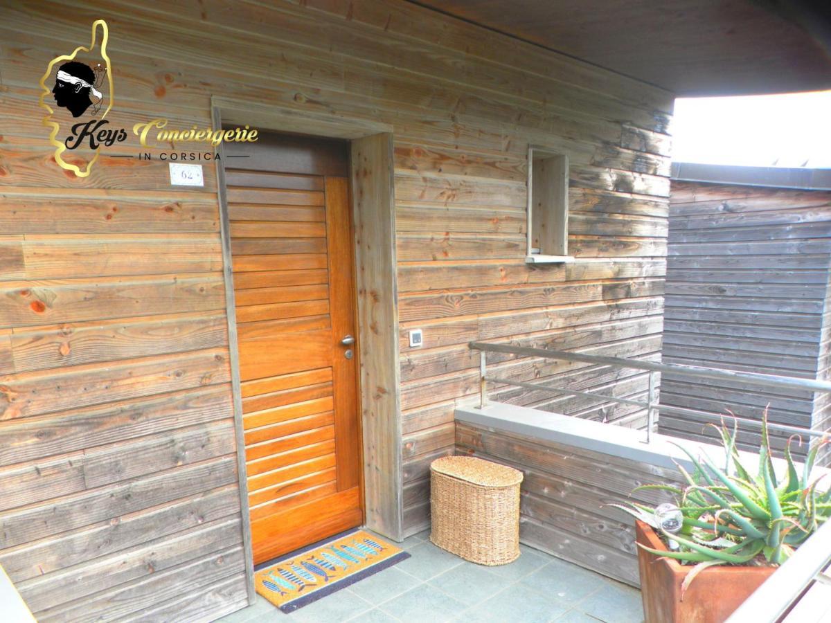 Residence Cala Sultana N62 - 4 Pers Avec Piscine Chauffee- Acces Prive A La Plage De Santa Giulia بورتو فيكشْيو المظهر الخارجي الصورة